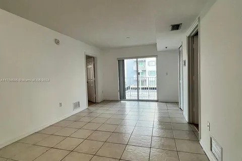 2475 NW 16th St Rd # 308, Miami FL 33125