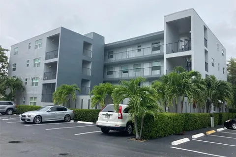 611 NE 14th Ave # 202, Fort Lauderdale FL 33304