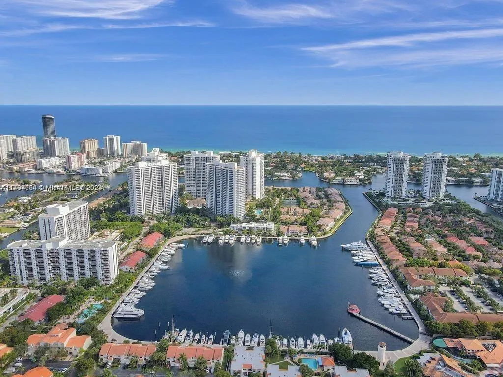 3640 Yacht Club Dr # 607, Aventura FL 33180