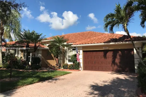 10807 Charleston Pl, Cooper City FL 33026