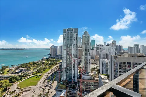 5th 398 NE # 3114, Miami FL 33132