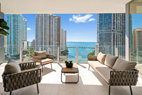 300 Biscayne Blvd Way # 1503, Miami FL 33131