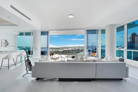 100 S Pointe Dr # 3601, Miami Beach FL 33139