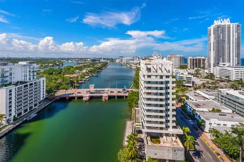 6000 Indian Creek Dr # 19C, Miami Beach FL 33140