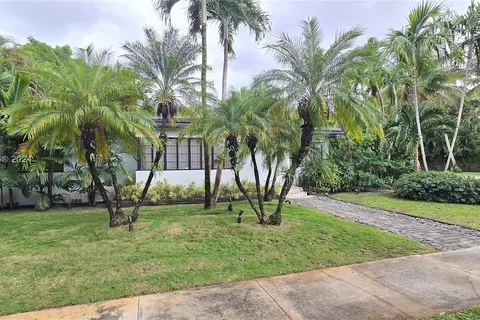 6 NE 107th St # 6, Miami Shores FL 33161