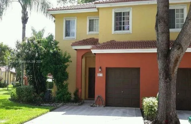 2011 SW 103rd Ter, Miramar FL 33025