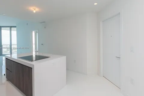 851 NE 1st Ave # 2906, Miami FL 33132