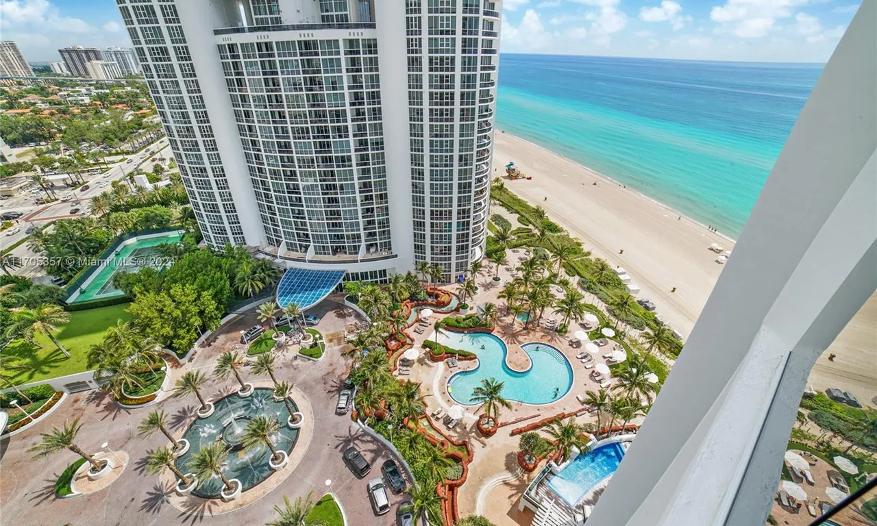 18101 Collins Ave # 1906, Sunny Isles Beach FL 33160