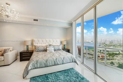 18101 Collins Ave # 1906, Sunny Isles Beach FL 33160