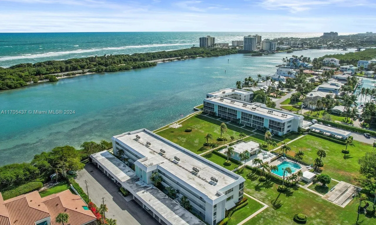 100 Waterway Rd # 302A, Jupiter FL 33469