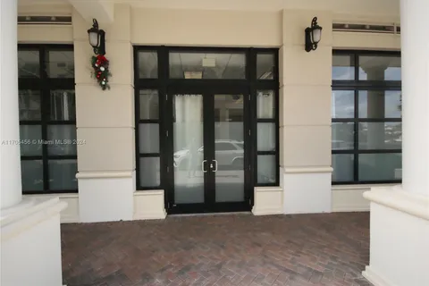 1600 Ponce De Leon Blvd # 2, Coral Gables FL 33134