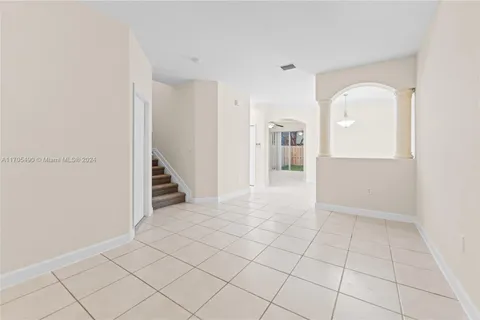 1460 SE 25th Ter, Homestead FL 33035