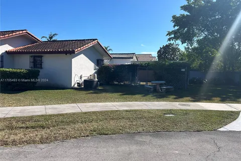 12700 SW 37th St, Miami FL 33175