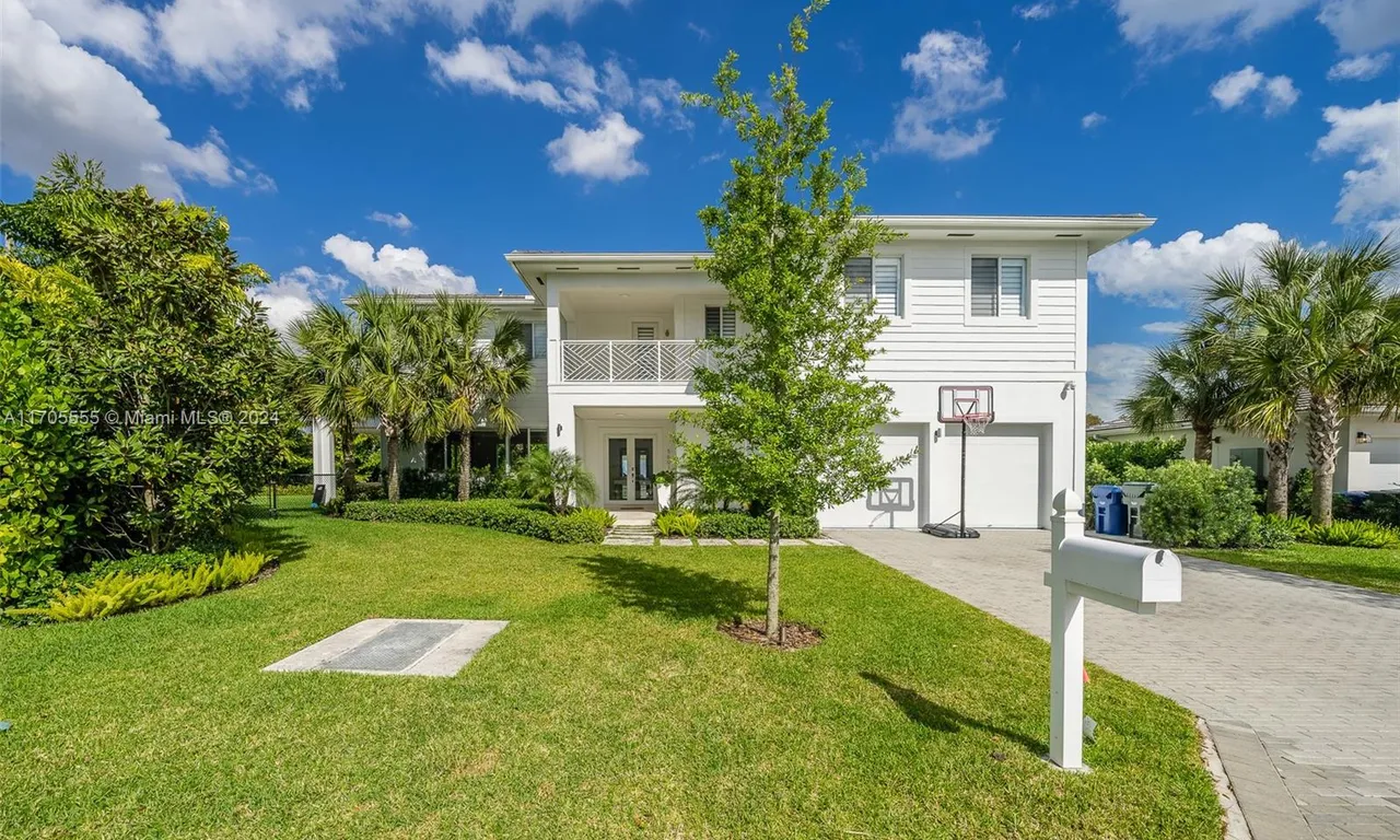 5601 SW 65 CT # 0, South Miami FL 33143