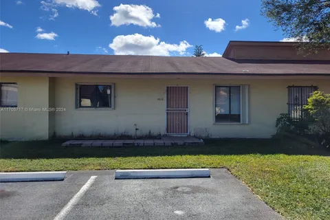 14118 SW 282nd St, Homestead FL 33033