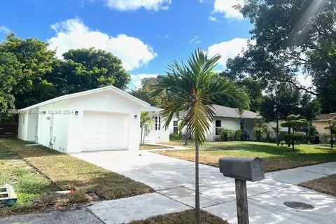 1566 NW 7th Ln # 1566, Pompano Beach FL 33060