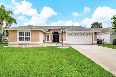 13029 Meadowbreeze Drive, Wellington FL 33414