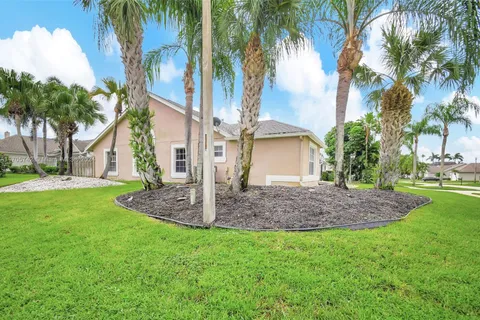 13029 Meadowbreeze Drive, Wellington FL 33414