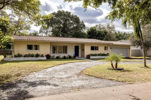 160 NW 92nd St, Miami Shores FL 33150