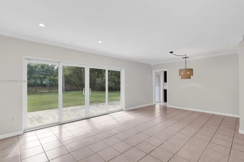 160 NW 92nd St, Miami Shores FL 33150