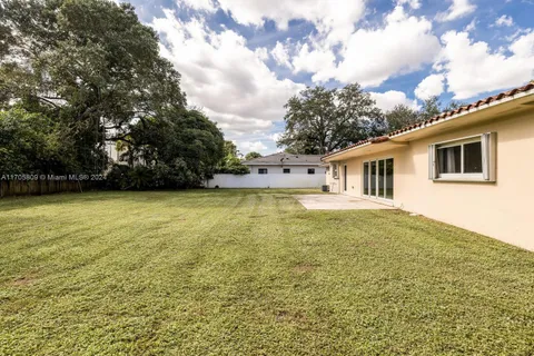 160 NW 92nd St, Miami Shores FL 33150