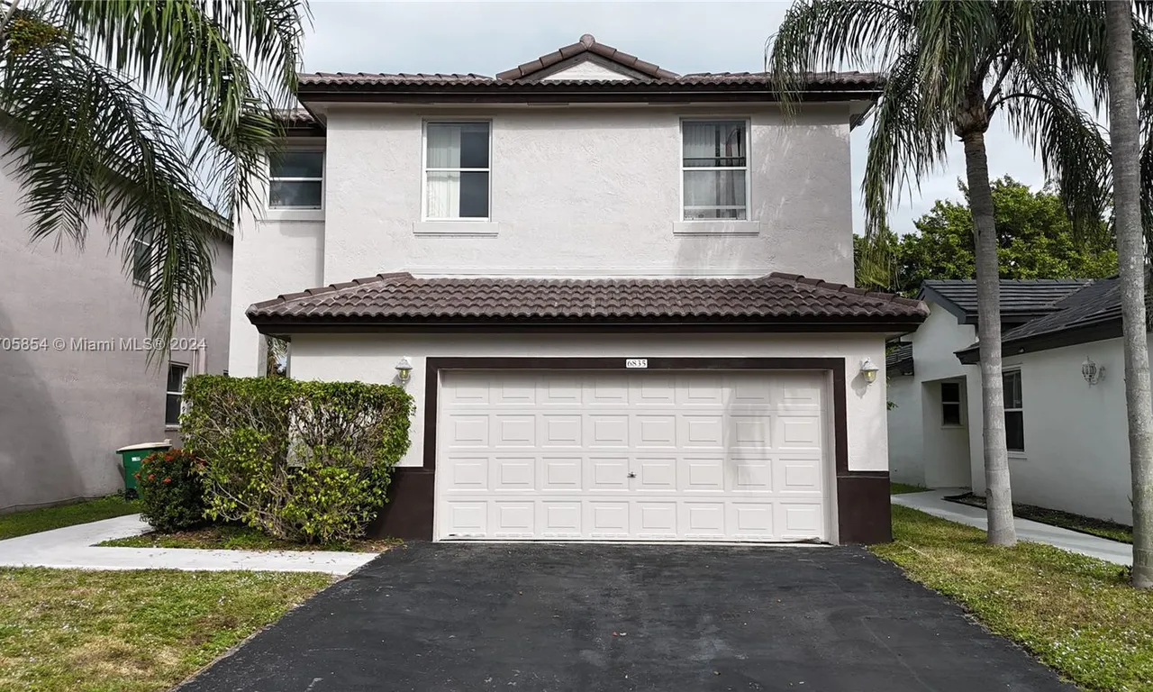 6835 NW 69th Ct, Tamarac FL 33321