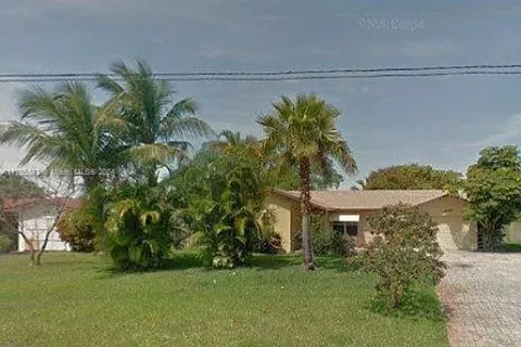 4499 NW 2nd Ave, Boca Raton FL 33431