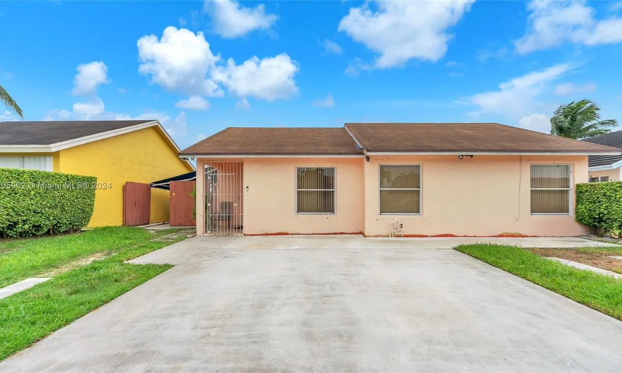 30233 SW 161st Ct, Homestead FL 33033