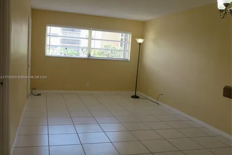 220 SW 9th Ave # 317, Hallandale Beach FL 33009