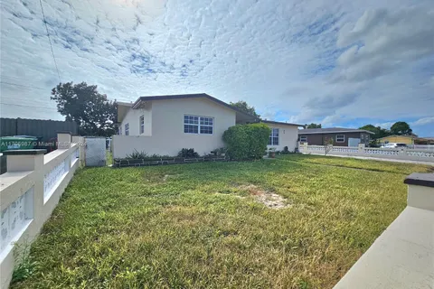 12120 SW 185th St, Miami FL 33177