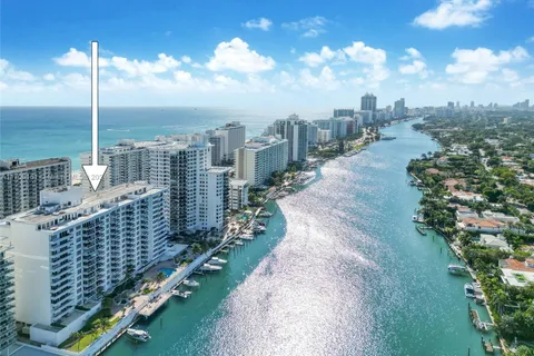 5700 Collins Ave # 9B, Miami Beach FL 33140