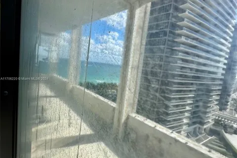 9801 Collins Ave # 18R, Bal Harbour FL 33154