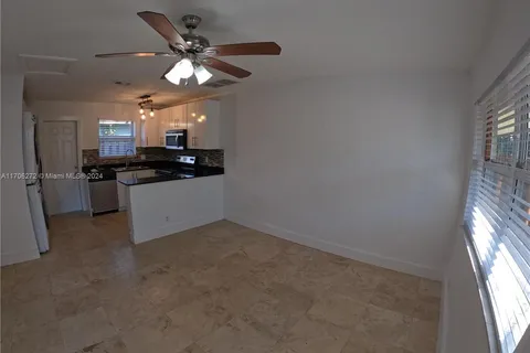 1200 NE 5th Ter # 3, Fort Lauderdale FL 33304