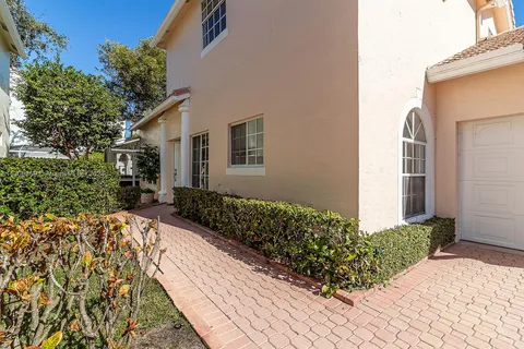 7326 Panache Way, Boca Raton FL 33433