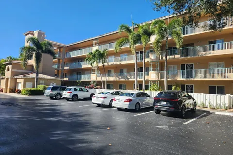 5749 Gemstone Ct # 307, Boynton Beach FL 33437