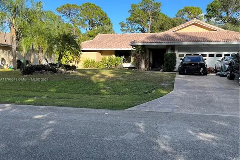 1649 SW Taurus Ln, Port St. Lucie FL 34984