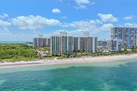 1111 Crandon Blvd # A103, Key Biscayne FL 33149