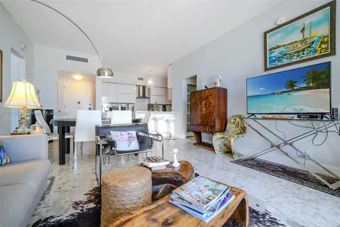 1111 Crandon Blvd # A103, Key Biscayne FL 33149
