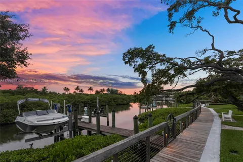 310 Inlet Waters Cir, Jupiter FL 33477