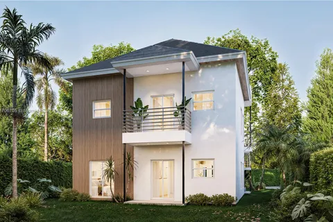 1119 NW 105th Ter, Miami FL 33150