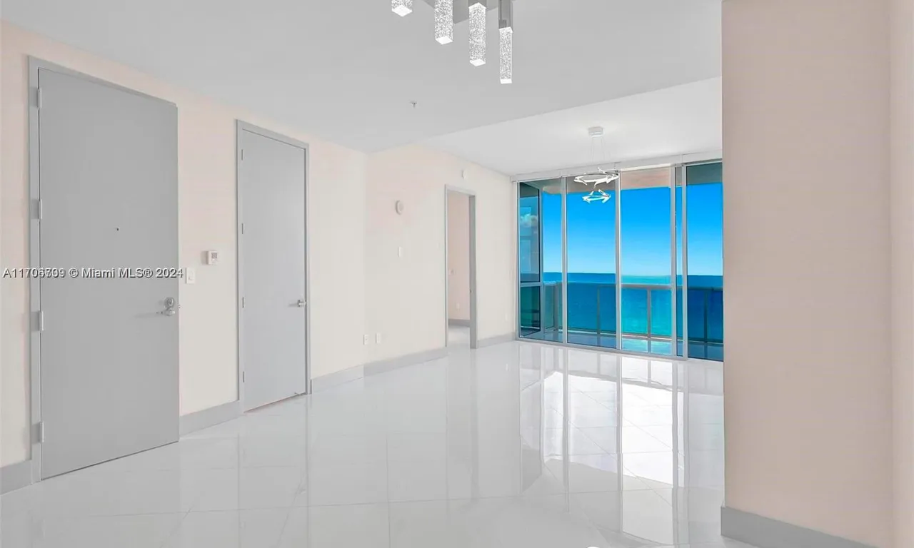 18101 Collins Ave # 907, Sunny Isles Beach FL 33160