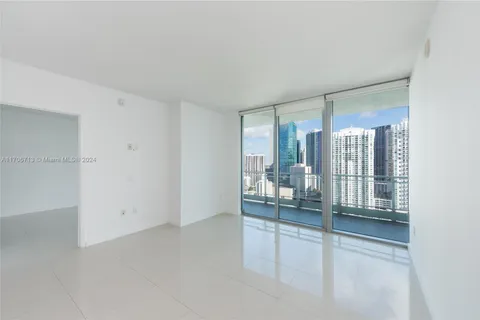 92 SW 3rd Street # 2812, Miami FL 33130