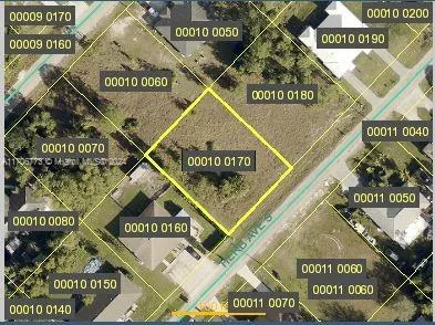 2420-2422 Herb Avenue, Lehigh Acres FL 33973