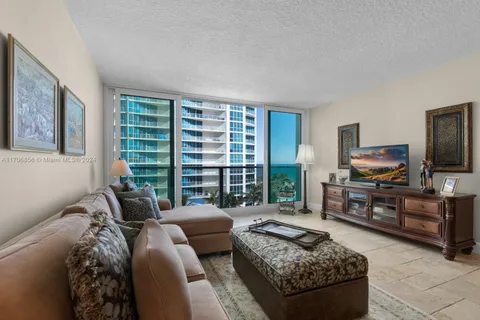 3505 S Ocean Dr # 708, Hollywood FL 33019