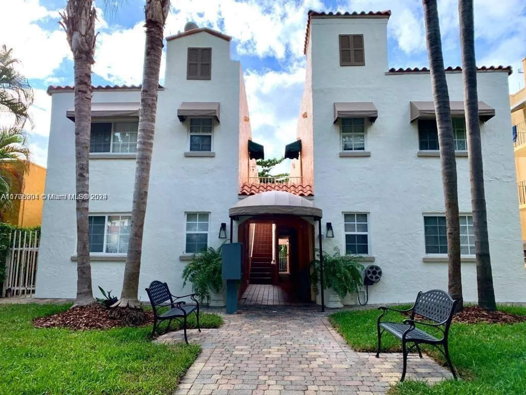 1218 Salzedo St # 5, Coral Gables FL 33134