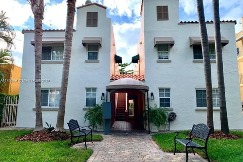 1218 Salzedo St # 5, Coral Gables FL 33134