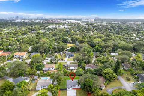 5933 SW 61st Avenue, South Miami FL 33143