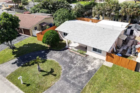 3201 NE 9th Ter, Pompano Beach FL 33064