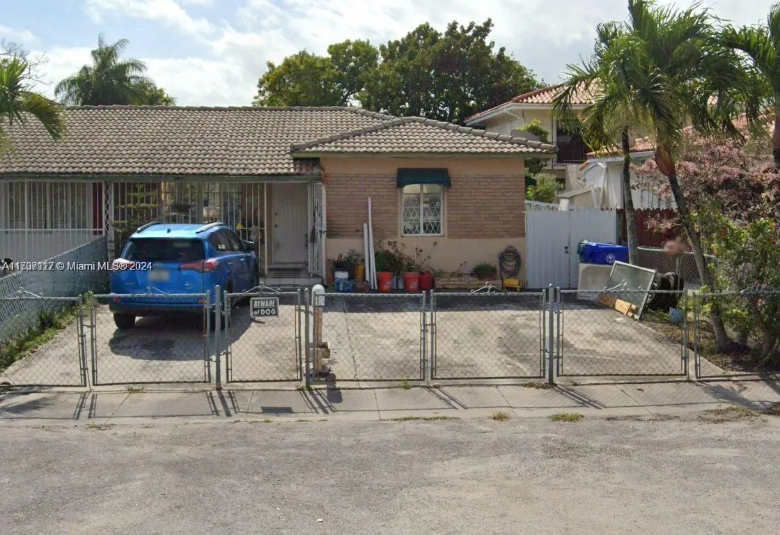 3154 SW 23rd St, Miami FL 33145