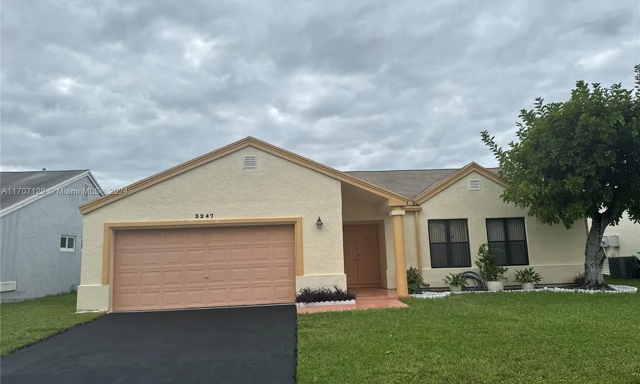 3247 NW 102nd Ter # 3247, Sunrise FL 33351